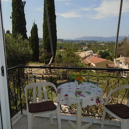 Chris & Irene Studio Apartment Corfu (city)