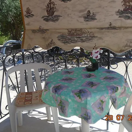 Chris & Irene Studio Apartment Corfu (city)