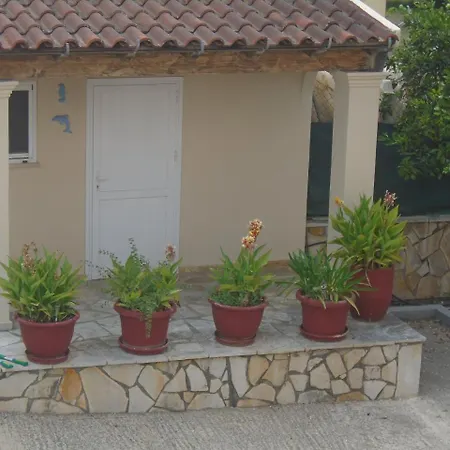 Chris & Irene Studio Corfu (city)