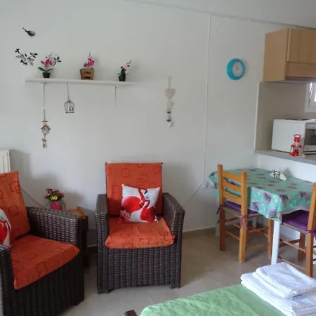 Chris & Irene Studio Apartment Corfu (city)