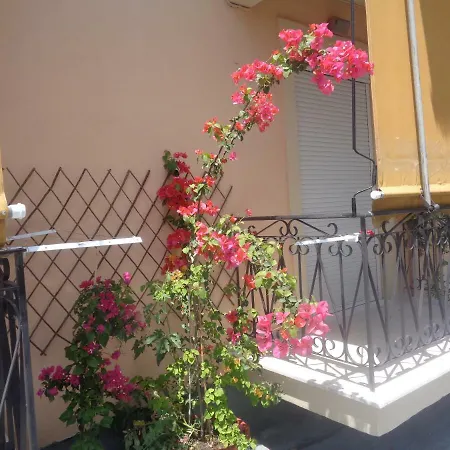 Chris & Irene Studio Apartment Corfu (city)